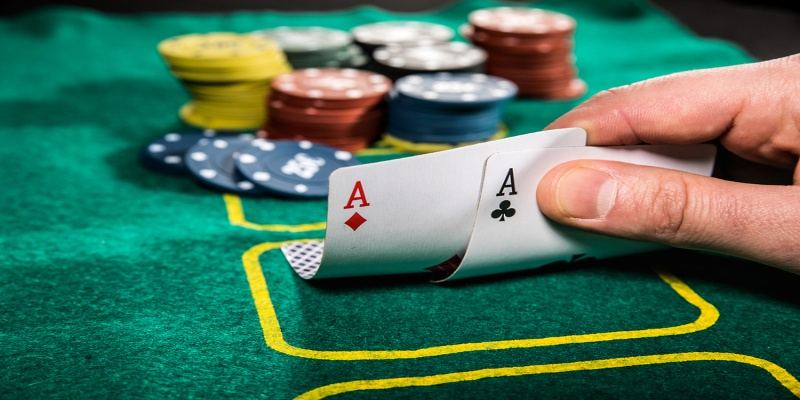 Cách Chia Bài Poker: Bí Quyết Chuyên Nghiệp Từ A Đến Z image-1732944648603